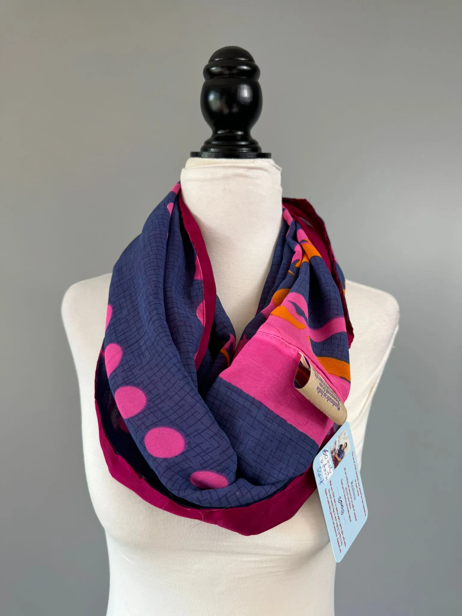 60 inch Reversible Infinity Scarf D06