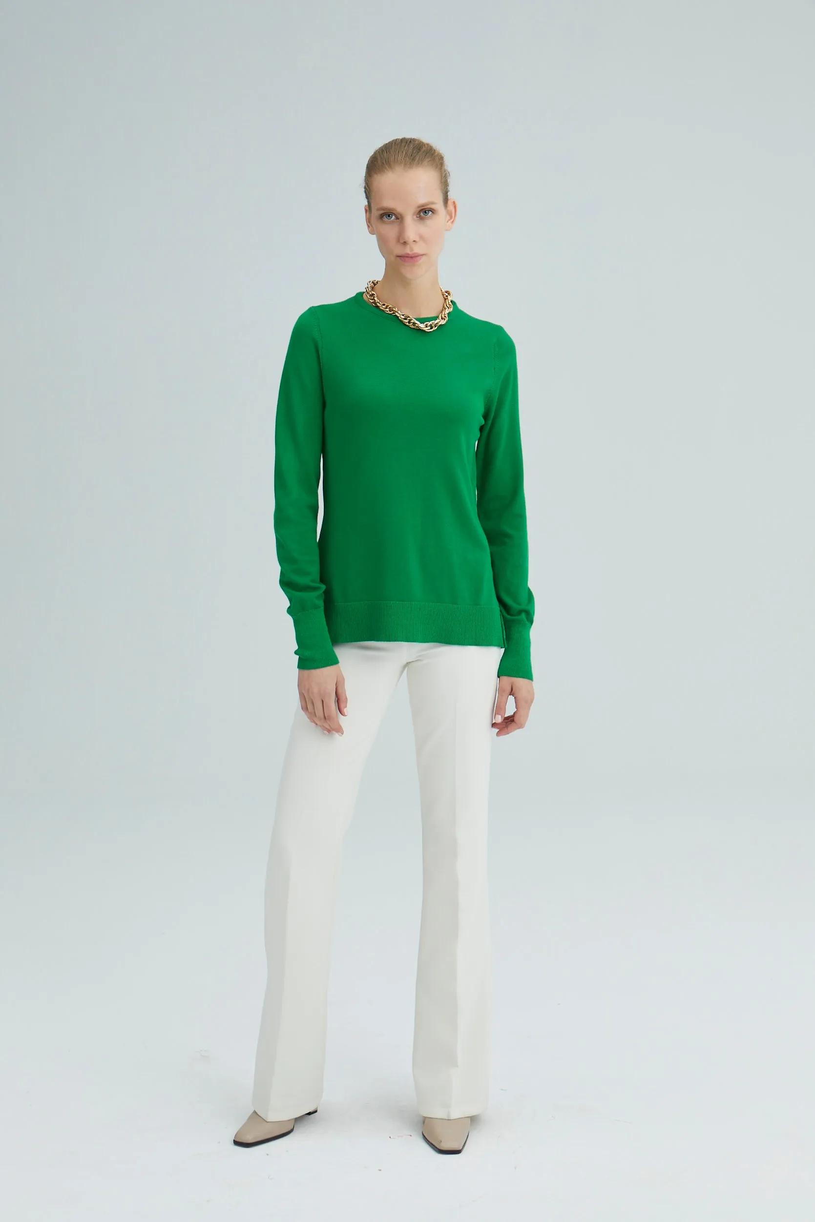 BASIC KNITTING SWEATER