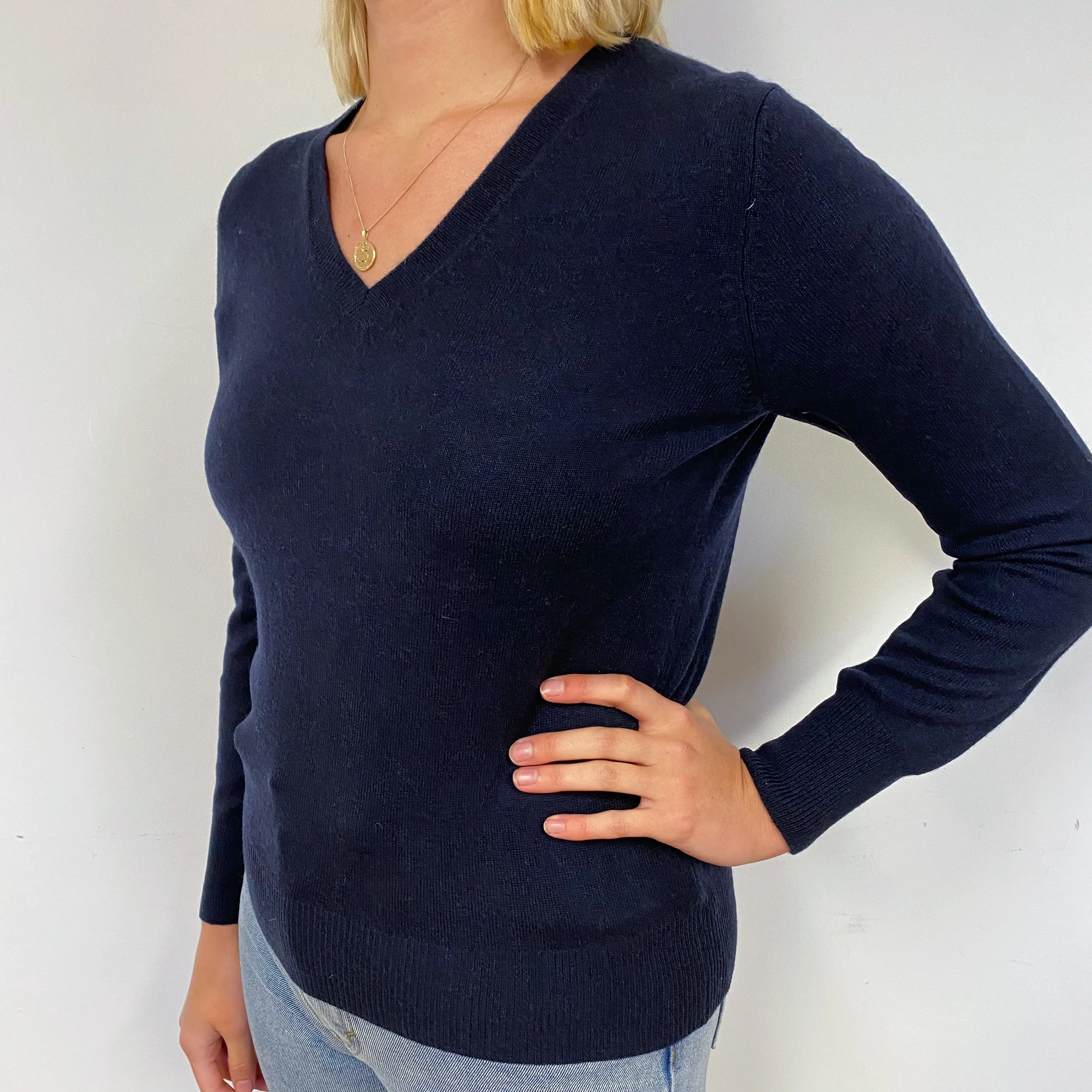 Darkest Navy Blue Cashmere V-Neck Jumper Small