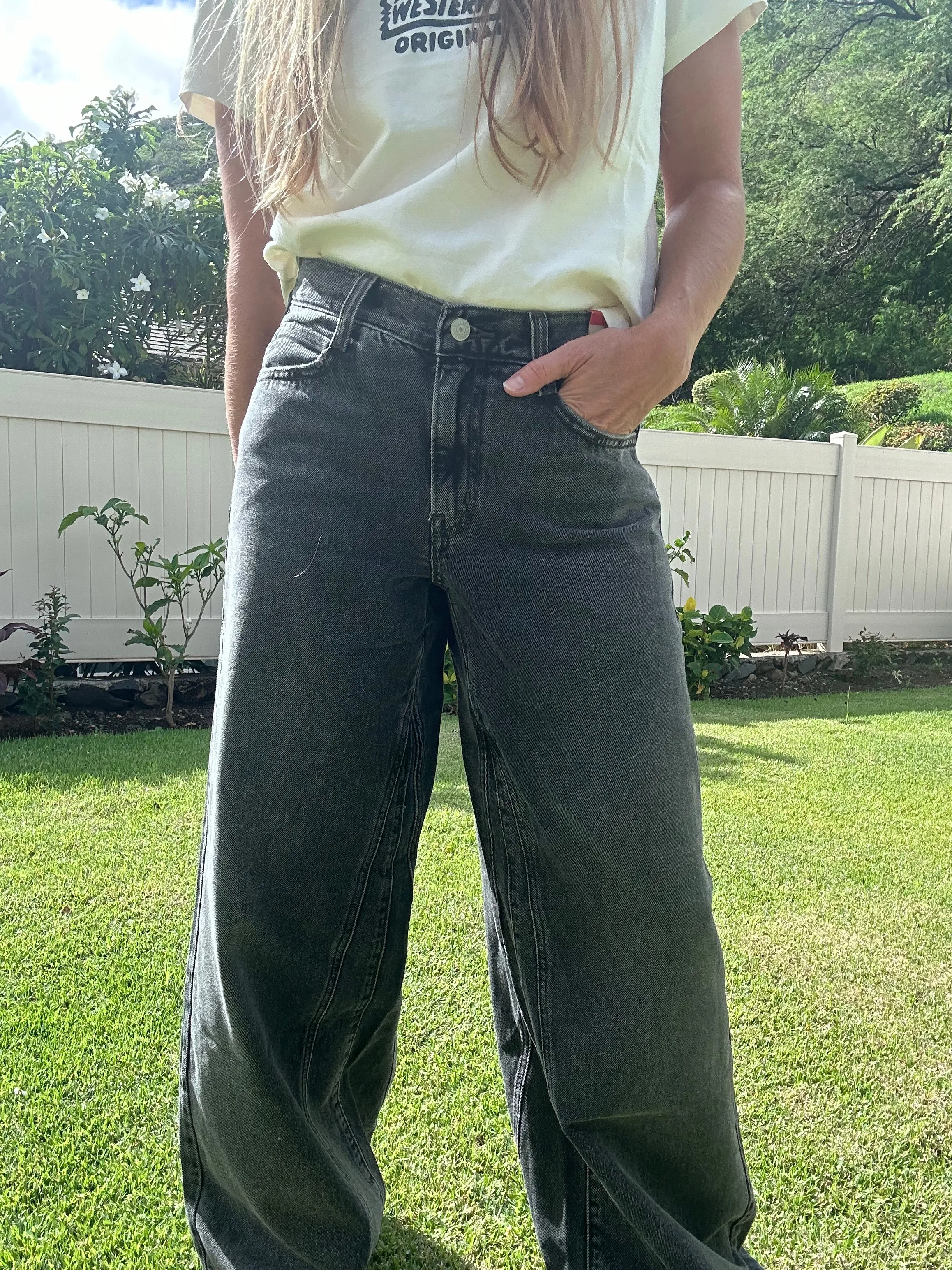 LEVI'S '94 Baggy Wide Leg jean-Wheres my phone