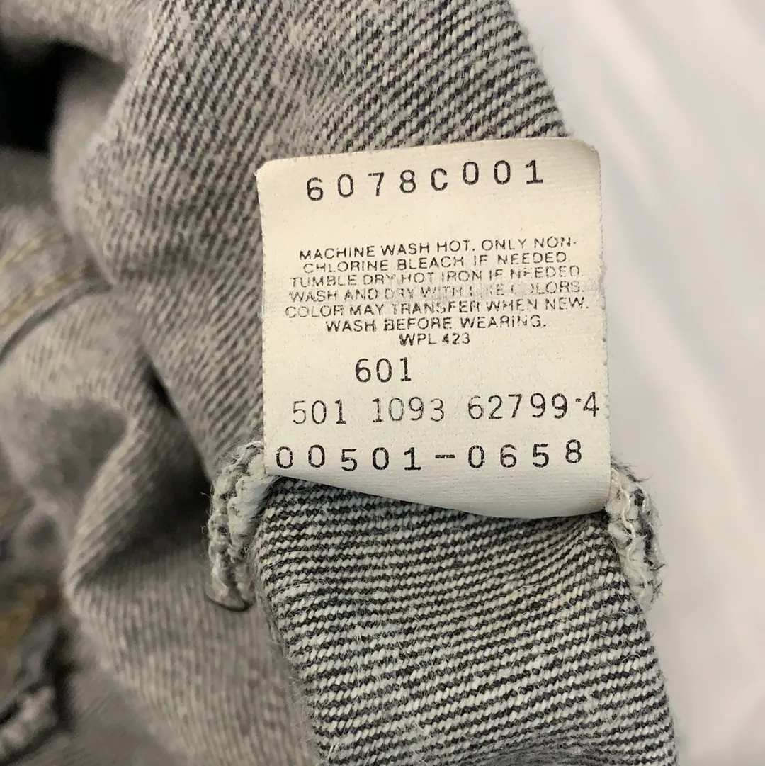 Vintage Levi’s 501 Denim Jeans - 29in