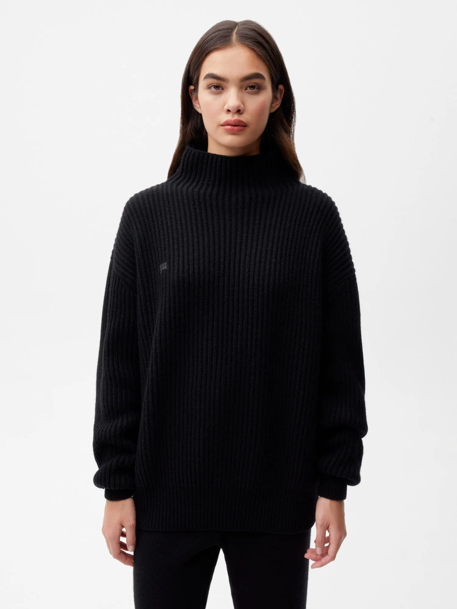 Womens Recycled Cashmere Funnel-Neck Sweater—black